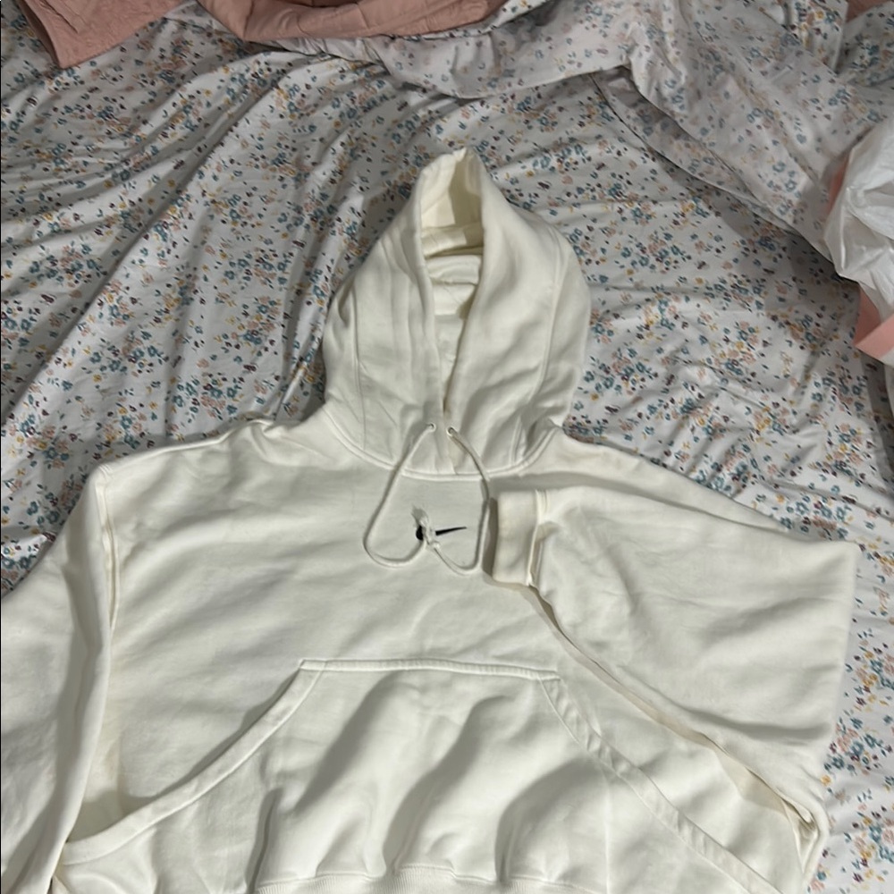 Nike White Hoodie with Front Pocket